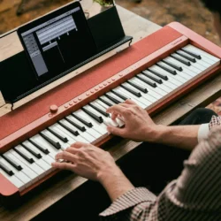 CT-S1 61-Key Portable Keyboard - Red - Image 7