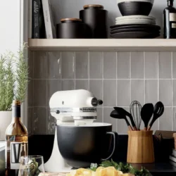 Artisan Series Matte Fresh Linen 5-Quart Tilt-Head Stand Mixer - Image 4