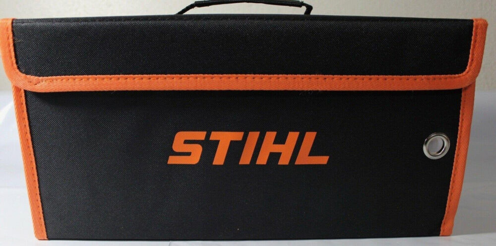 STIHL GTA 26 PRUNER CHAINSAW W/CARRYING CASE, BATTERY AND CHARGER. - Image 2